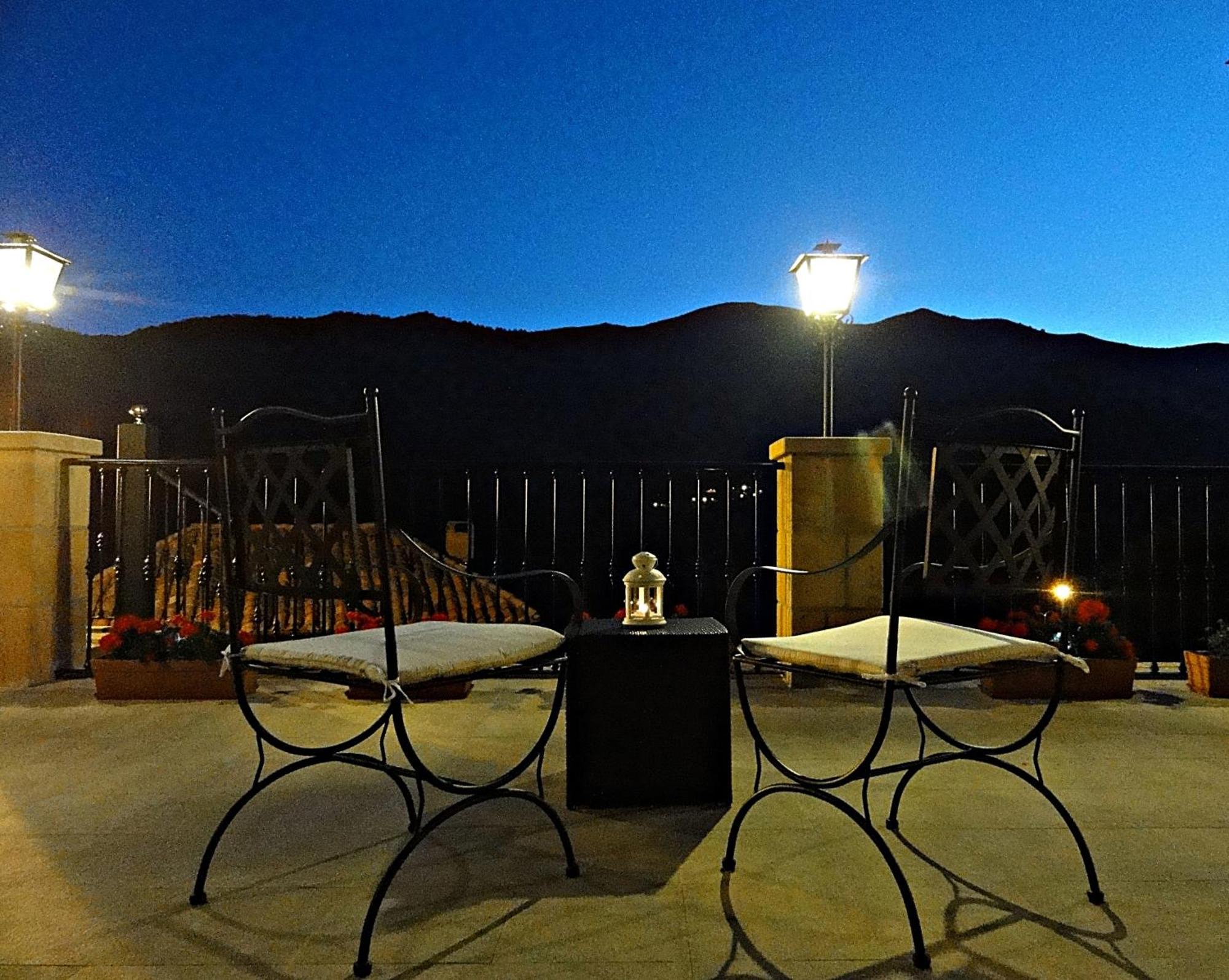 Posada Valle Del Oso Lerones Kültér fotó
