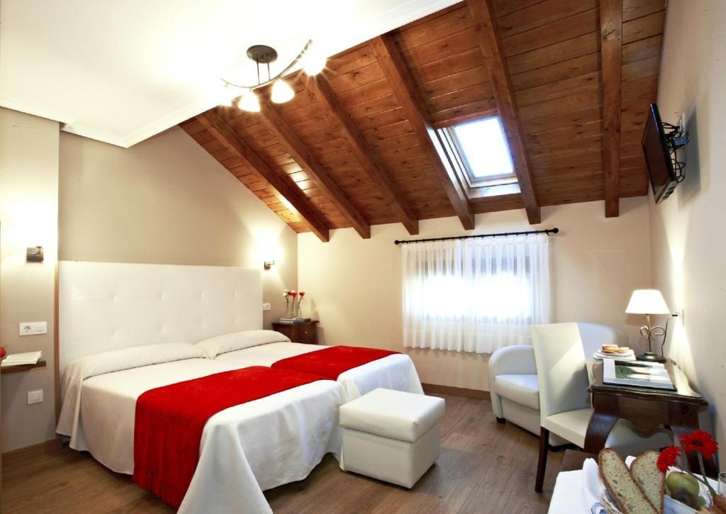 Posada Valle Del Oso Lerones Kültér fotó